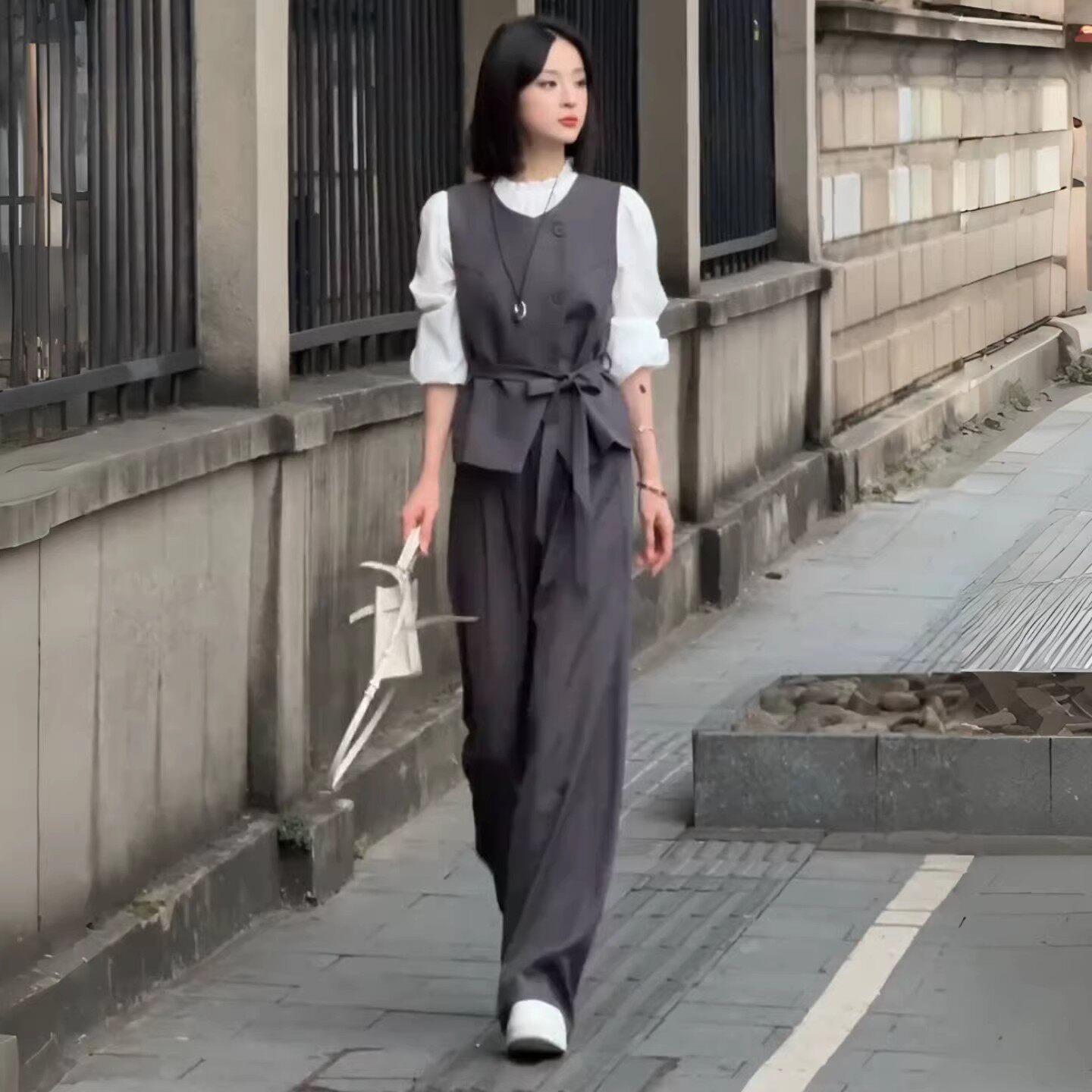 法国Rouje Moaks时尚套装女显瘦春秋款长袖衬衫马甲阔腿裤三件套