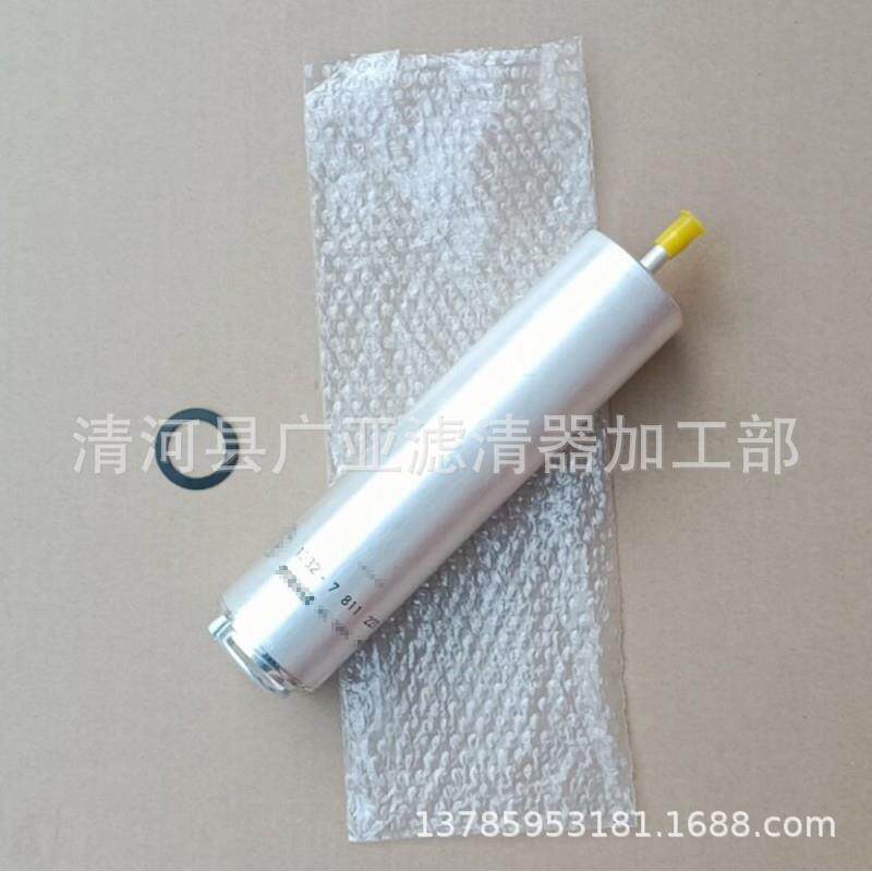 适用于3系汽油滤清器汽车滤芯燃油格配件13327811227