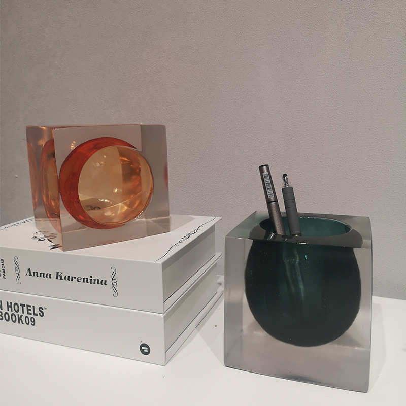北欧简约透明树脂笔筒摆件可用来储水小花器书桌办公室装饰品摆件