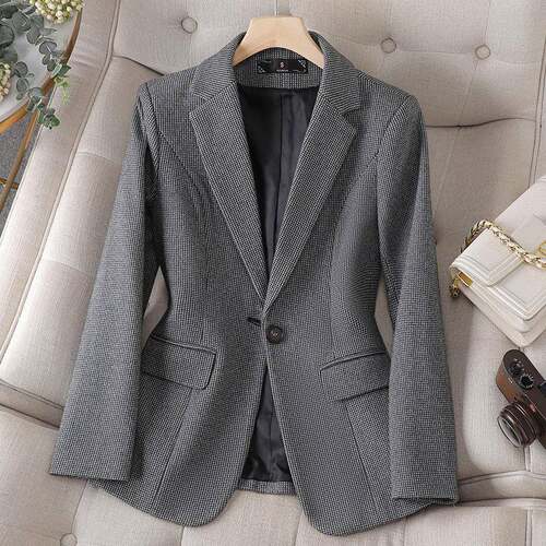 Women ' s Button Lapel Neck Blazer , Elegant Fashion Long