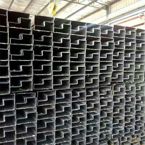 P型管 厂家大量现货P型管 多种规格 多种材质 价格便宜