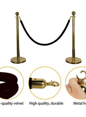 优雅的红色天鹅绒绳和不锈钢支柱套装-5英尺地毯滑道，派对用空心