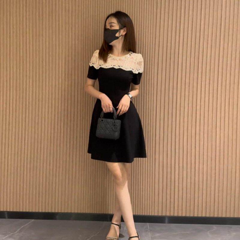 欧洲站短袖收腰洋装女2025夏季新款高级感法式蕾丝拼接显瘦裙子
