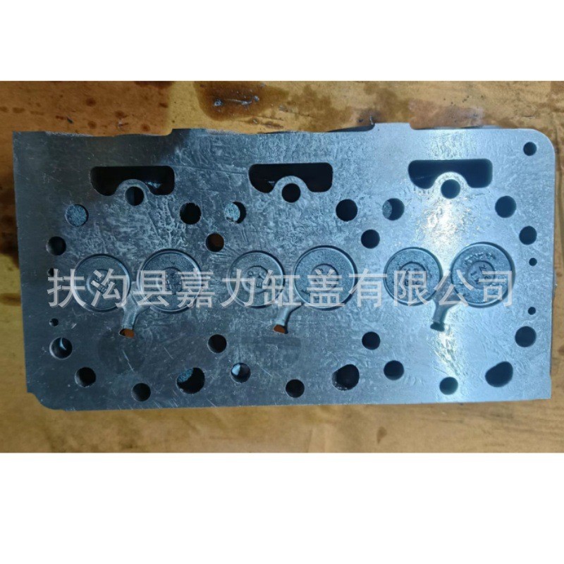 源头厂家零售直销久保田发动机气缸盖总成D850/D950