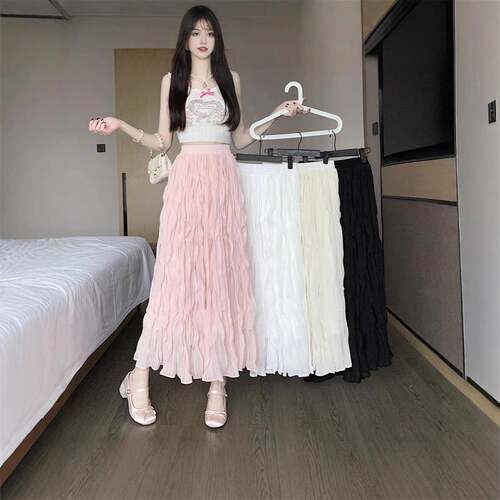 White elastic waist half length skirt with female high