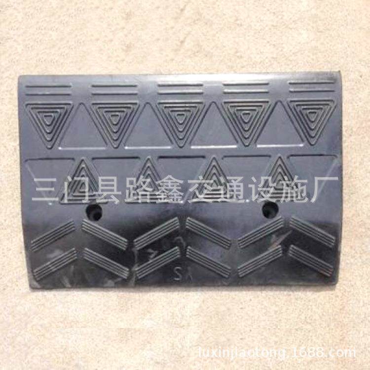 橡胶路沿路400MLE*50*坡190阶梯垫梯台0阶坡门槛垫三角垫便携式
