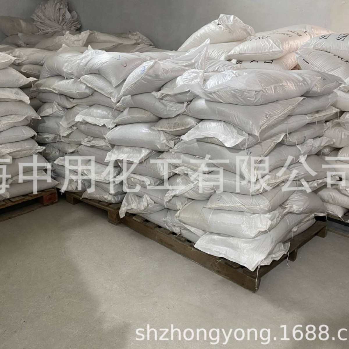 荐批发 细孔硅胶干燥剂原料 2-4mm半透明颗粒状干燥剂原料