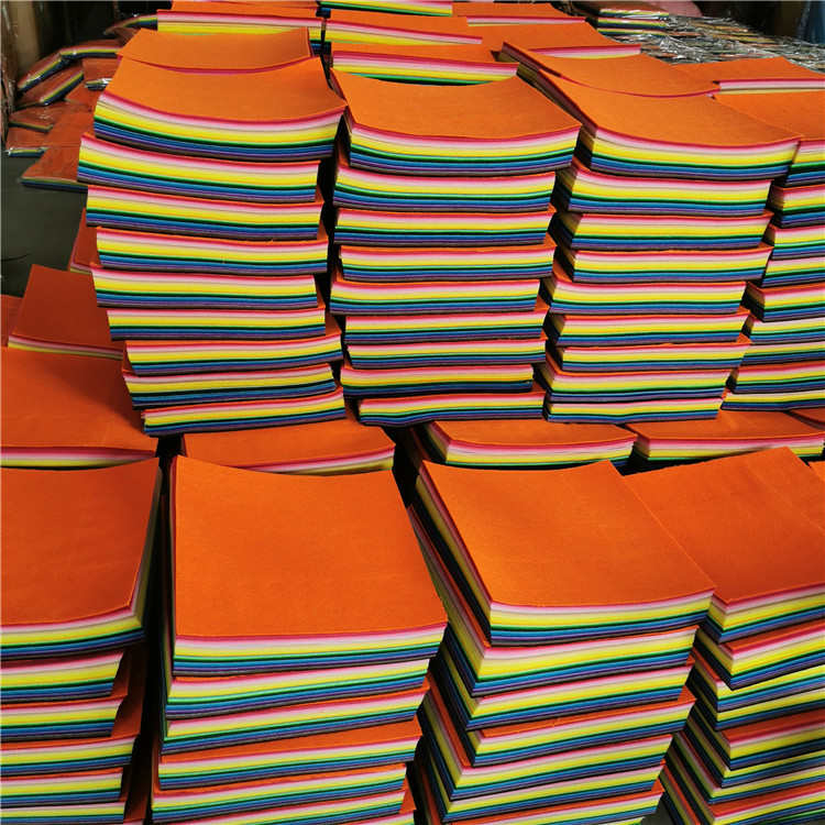 2mm彩色毛毡24色毛毡布幼儿园装饰手工环创制作工艺diy剪纸不织布