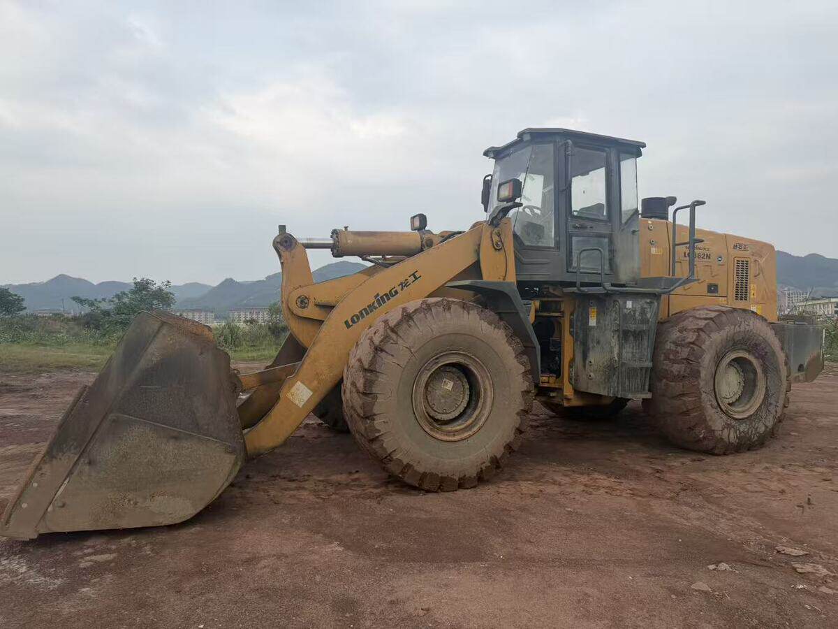 5月6日重庆资产处置龙工862轮式装载机网络拍卖公告