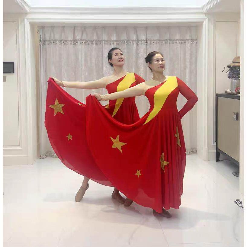 高档2024新亲吻我的祖现代红舞蹈歌比国赛演出服长款合唱款服表演