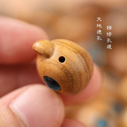 木质手作 新品绿檀木雕刻可爱呆萌小绿猫蓝眼猫头通孔手链配饰