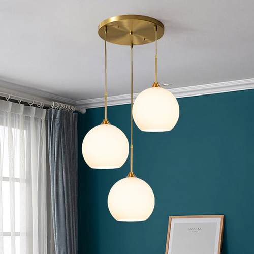 新款北欧餐厅专用三头圆盘包厢餐桌灯具餐饮简约卧室玻璃圆球吊灯