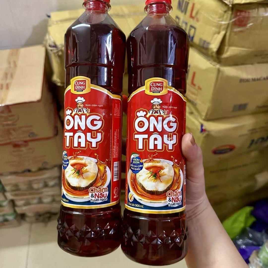 Nuoc cham ngon Ong tay越南鱼露900ml 海鲜料调味品沾料