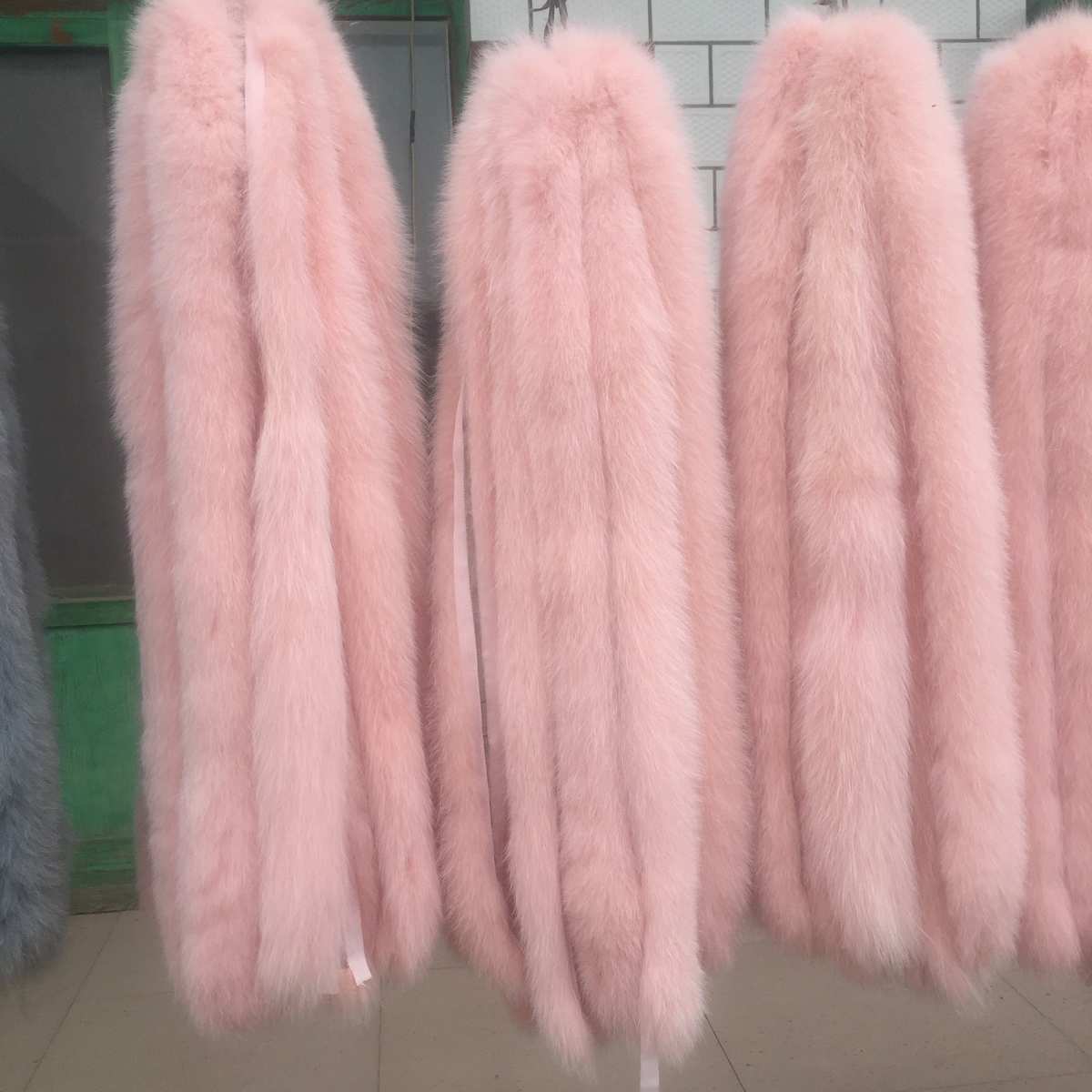 大营狐狸毛条毛领鞋口辅料各种规格大狐狸毛条厂家批发毛领子