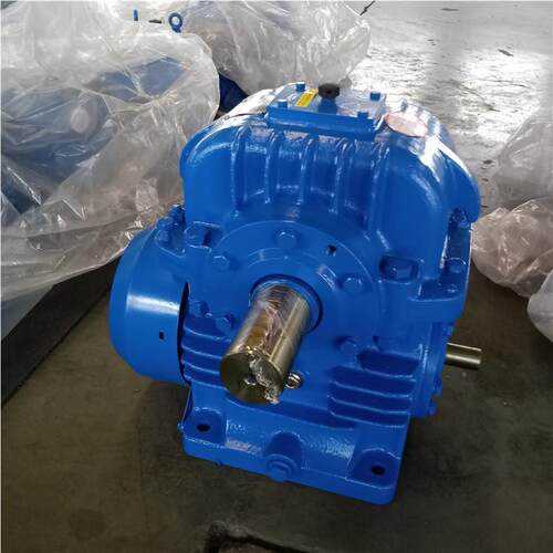 斜齿轮蜗杆5速机 2PWU2-31.5-II减PWI蜗轮减速器