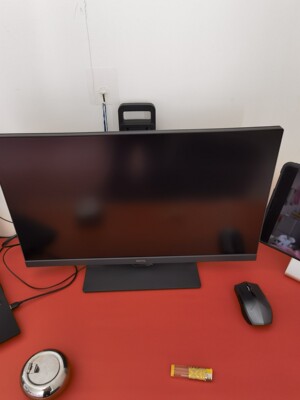 选择：明基pd2705u和pd2700u区别哪个好，区别大不大？