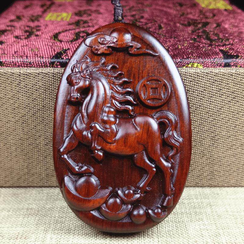 红木雕刻生肖吊坠挂件紫檀实木鼠牛虎兔龙蛇马羊猪木质钥匙扣车载