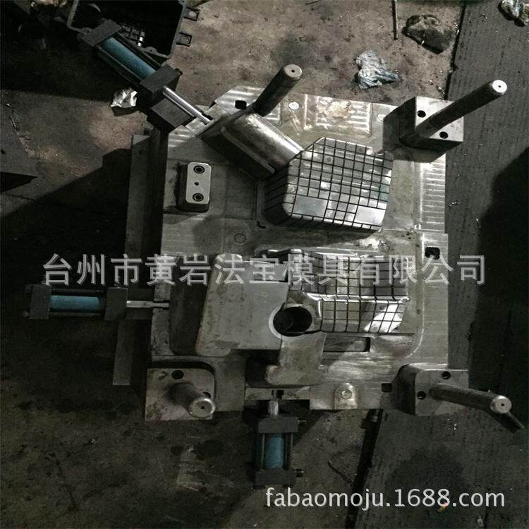 摩托车塑料件模具摩托车汽车配件注塑模具厂家专业生产