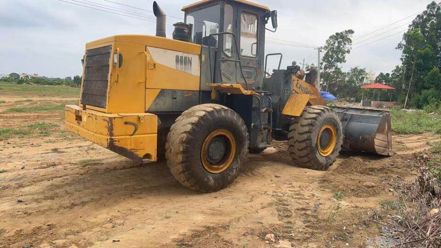 5月4日湛江资产处置柳工855长臂装载机网络拍卖公告