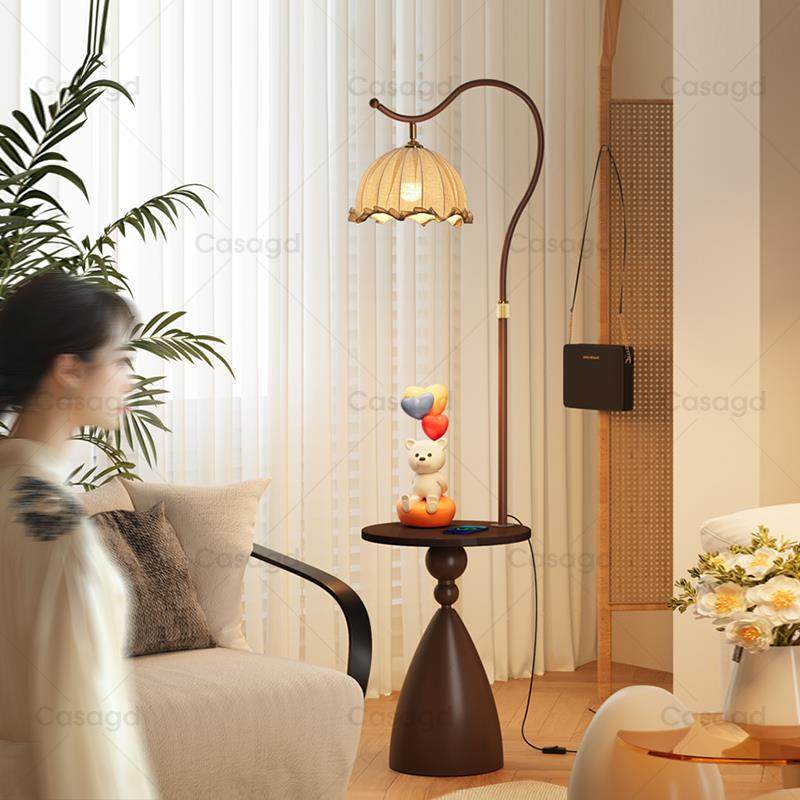 CASA中古落地灯客厅沙发旁2025年新款美式复古卧室置物一体氛围灯
