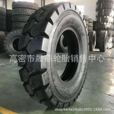 900 1000r20 1100R20 1200-20全钢丝轻卡轮胎750r16 825R16