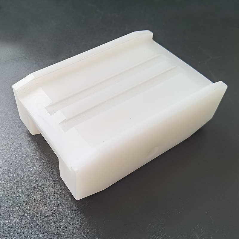 厂家现货供应白色聚丙烯PP整张塑料板聚丙烯板塑料焊接PP板定 制