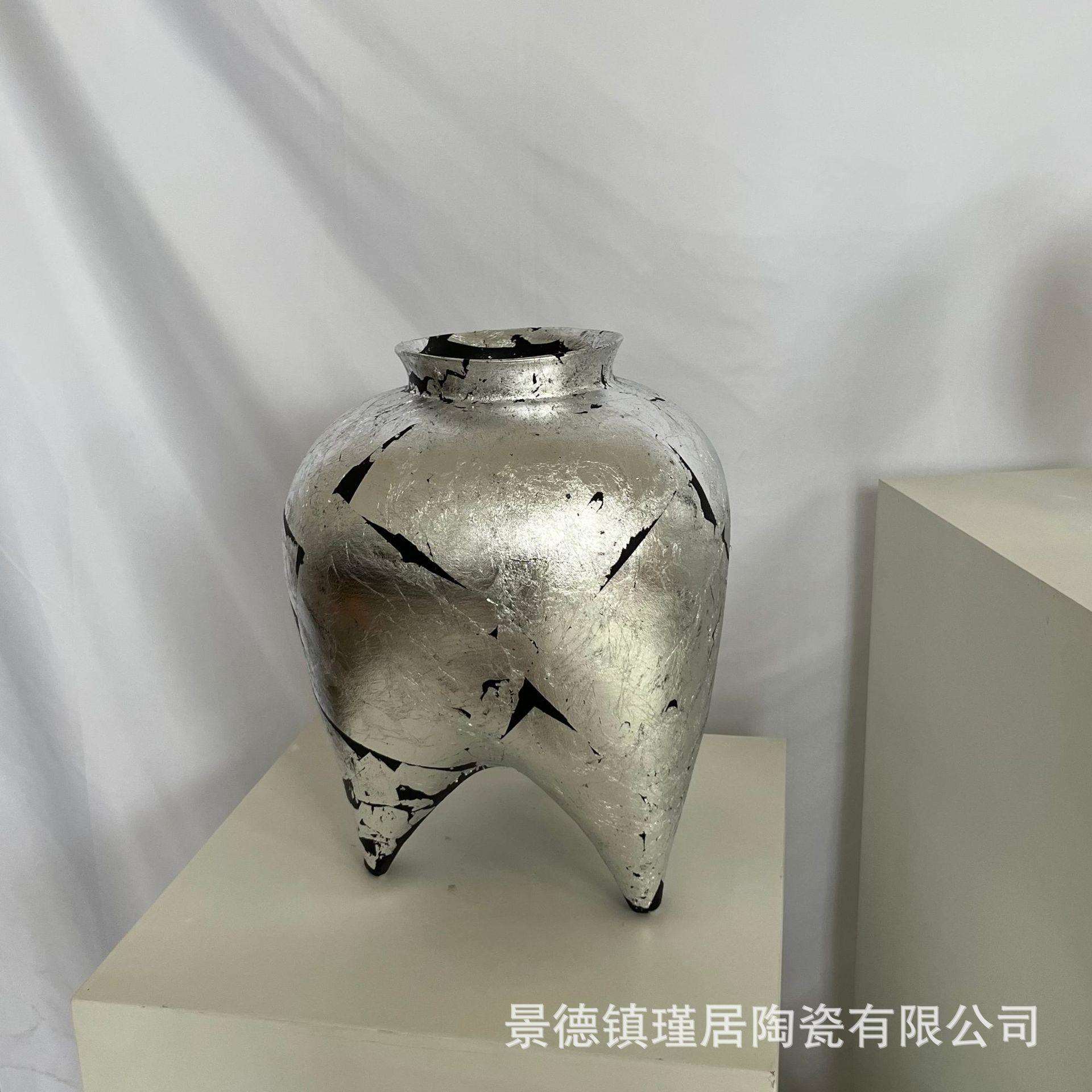 轻奢风手作陶瓷花器银箔极简风软装搭配异形创意台面花瓶摆件