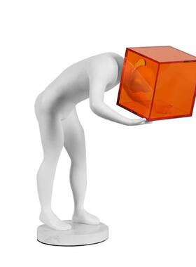 简约现代橙色笼人物抽象摆件样板房售楼处客厅家居桌面软装饰品