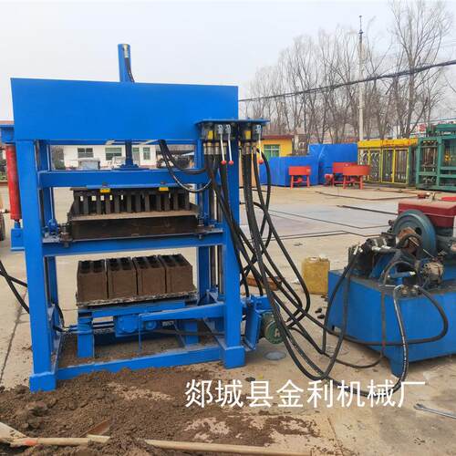 工厂供应柴油液压4-30水泥制砖机混凝土空心砖铺路砖制砖机