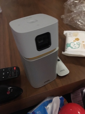 明基投影仪GV1怎么样?使用三个月彻底受不了,内幕揭秘