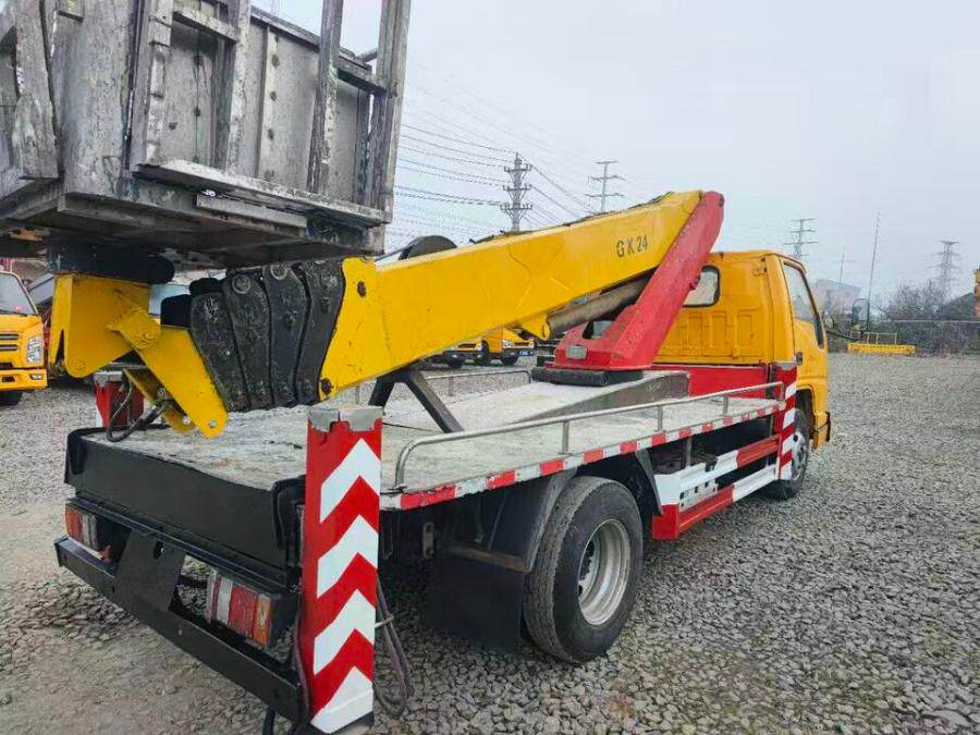 3月11日随州市20年上牌炎帝24米高空作业车蓝牌手续齐全网络拍卖公告