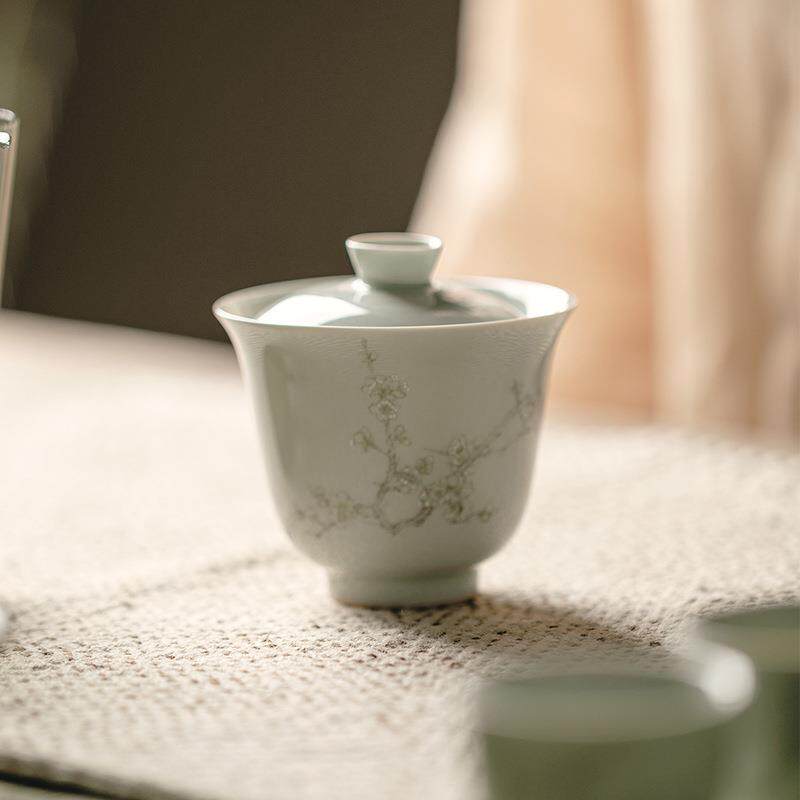 日式复古青梅花盖碗茶杯泡两才茶碗青花瓷纯手工小号薄胎瓷器