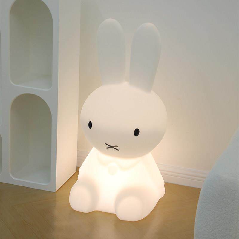 ins床头灯led台灯北欧女孩公主卧室儿童房卡通可爱大号兔子落地灯