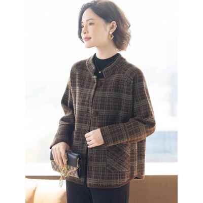 中年妈妈五十多岁洋气休闲秋冬外套2025新款中老年妇女秋装上衣服