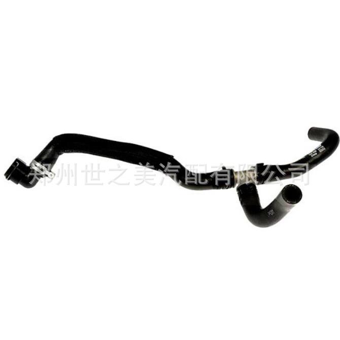 23479341 22875326 23479340加热器出口软管暖风出水管三通胶管