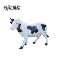 玻璃钢仿真奶牛雕塑户外园林景观雕塑大型牛摆件彩绘奶牛雕塑厂家