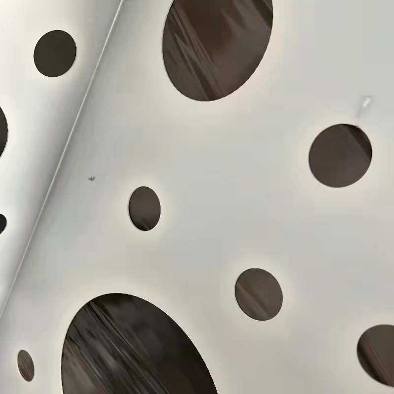 造型空调外机罩墙面装饰铝合金穿孔网大型压缩机冲孔铝单板防护罩,金属材料及制品,铝板/铝扣板/铝吊顶/铝方通,淘宝优惠券,粉丝福利购,淘宝优惠卷