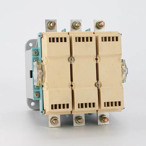 CJ20 交流接触器 CJ20-800A 220v 380v 集团质量