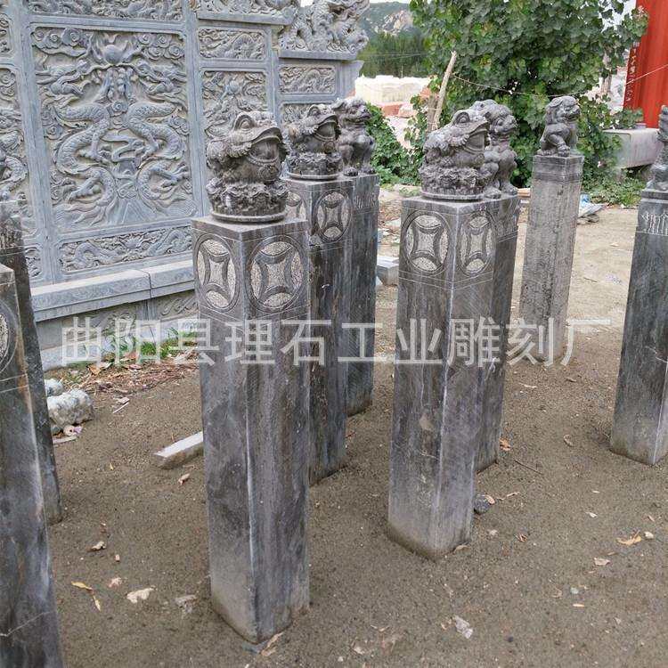 现货 青石仿古拴马桩 石雕金蟾拴马石柱 做旧石雕动物栓马桩