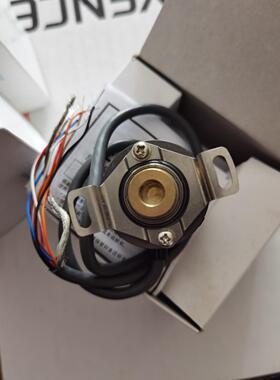 旋转编码器 E6HZ-CWZ1X 0.5m. 60P. 300P. 720P. 800P.