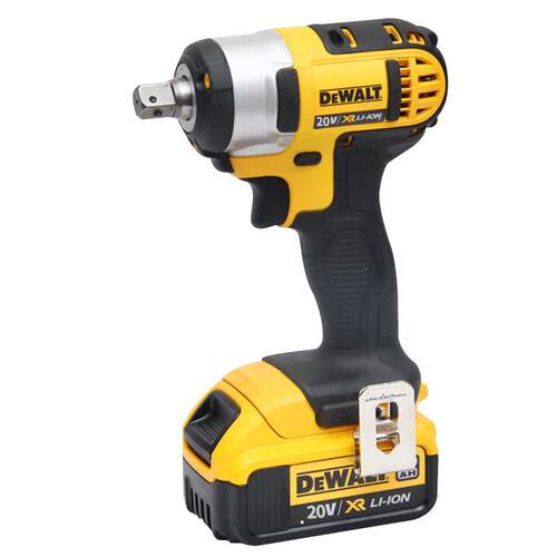 得伟DCF880P2-A9 20V锂电冲击扳手 2x5.0Ah电池套装