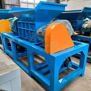金属门框垃圾处理 撕碎机双轴废橡胶固木材粉碎机 生活轮胎废旧