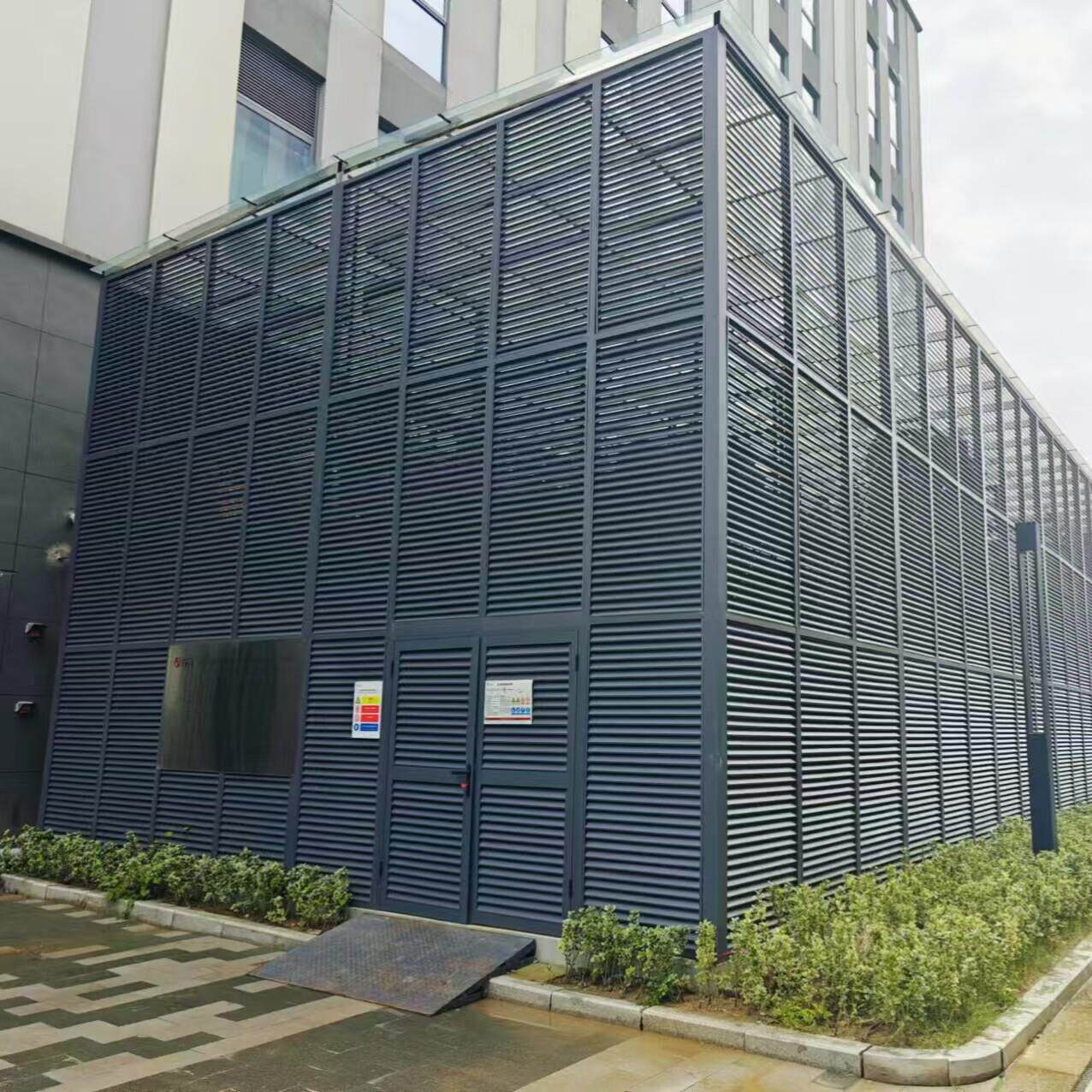 工厂定制铝合金百叶窗格栅铝合金空调外机罩子防雨床包定做护栏