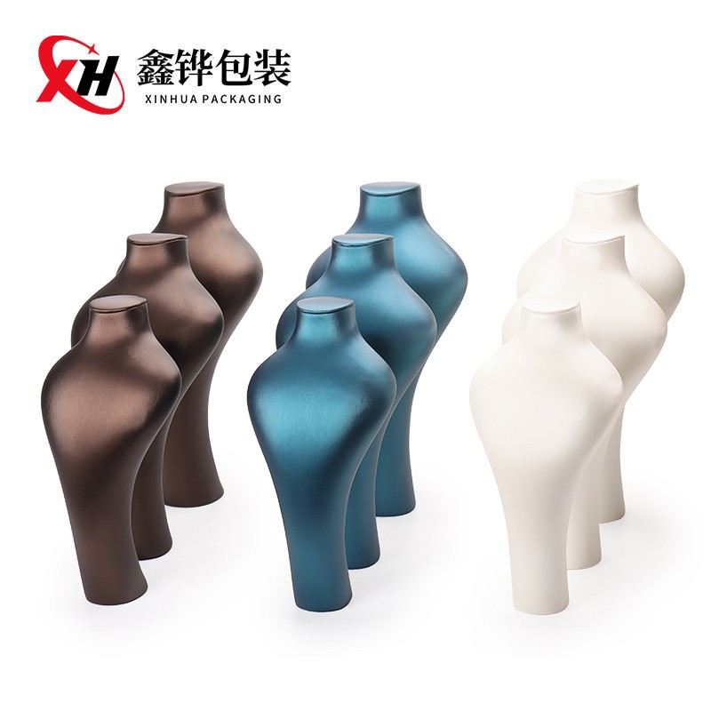 鑫铧拉丝PEAPU皮项链珠宝展特道具吊坠收示纳架人像架子子模脖展