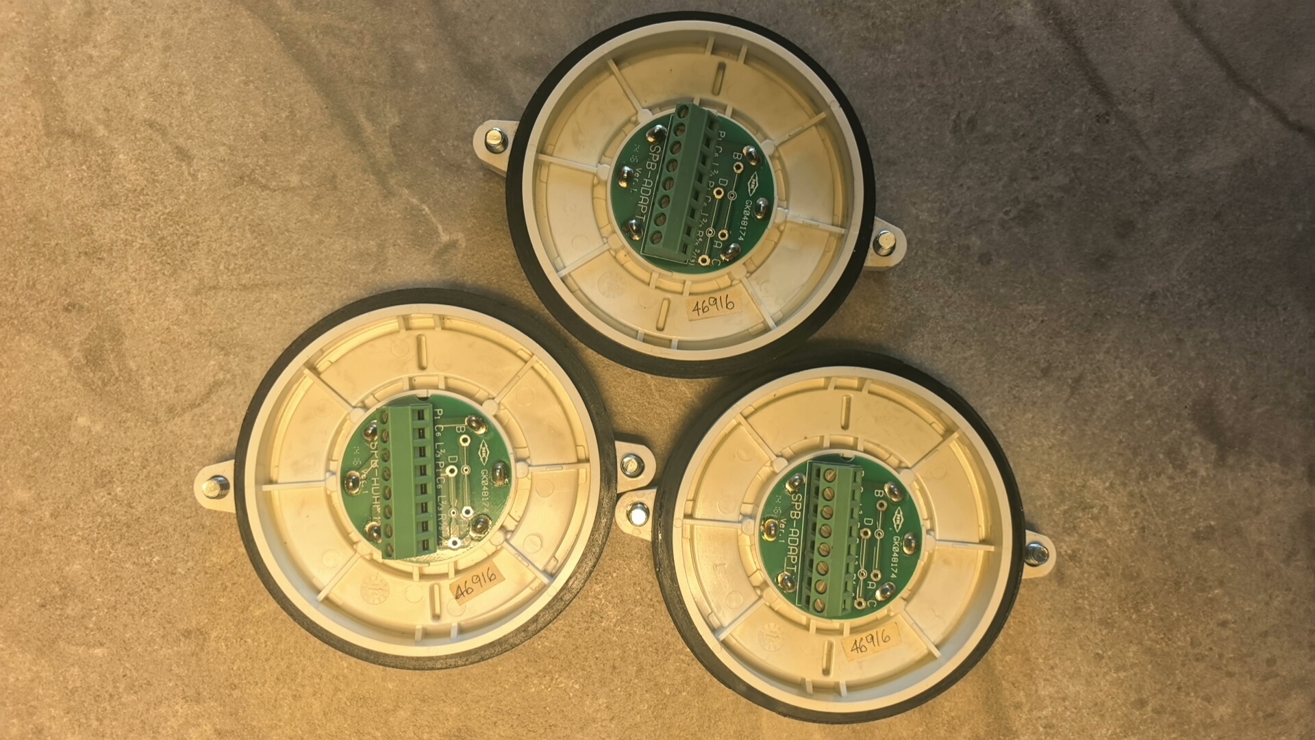 康士廉CONSILIUM SPB-ADAPT底座打包一起出