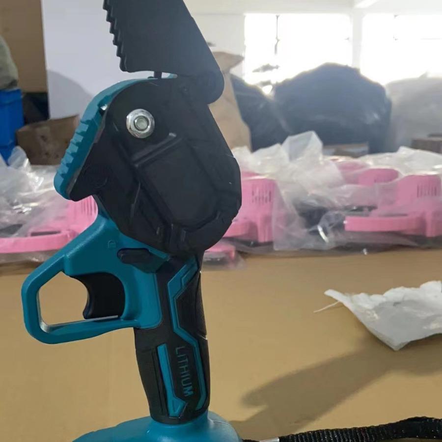 迈登宝园林6寸有刷充电式锂电迷你锯木工单手充电式电链锯