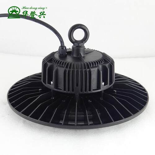 跨境新款超亮厂房工矿灯泛光灯150瓦UFO款飞碟防水照明灯具