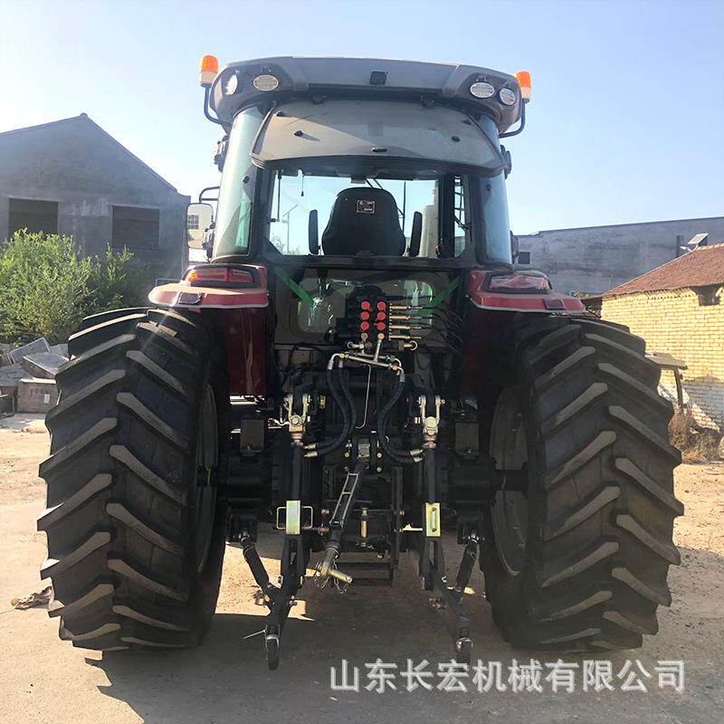 2604大型农用拖拉机六缸高压共轨260大马力四驱水旱两用拖拉机