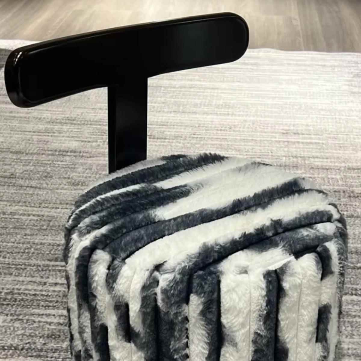 实木凳子靠背可旋转家用小凳子矮凳小椅子儿童小板凳客厅舒沙发凳