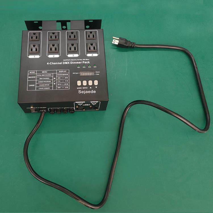 厂家直销4路通道硅箱 4通道DMX512调光控制器舞台灯光硅箱